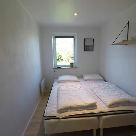 Modern 100 M From The Baltic Sea Feriehus *