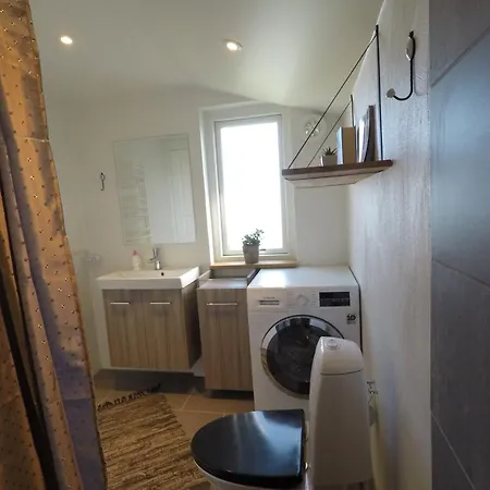 Modern 100 M From The Baltic Sea بيت للعطل *